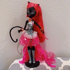 Monster High Catty Noir Doll (ON HOLD)